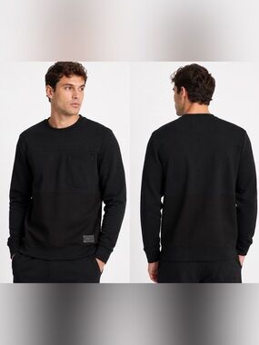 Karl Lagerfeld Black Crewneck Pocket Pullover Sz Small